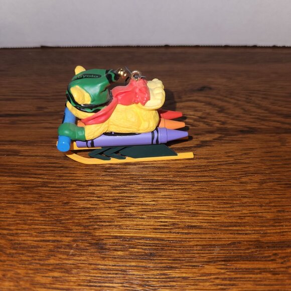 Hallmark Keepsake Ornament 1998 Crayola Bright Sledding Colors Bear Figurine - Picture 2 of 7